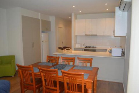 Family Friendly Unit - Tweed Heads Accommodation 6