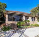 A Reflection on the Lake - Tweed Heads Accommodation