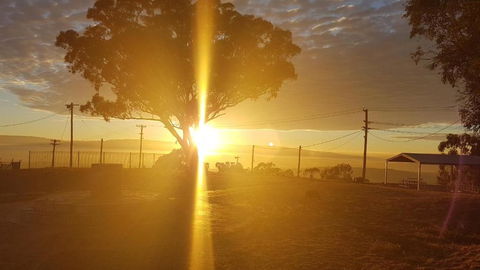 505 CONROD STRAIGHT MOUNT PANORAMA - Tweed Heads Accommodation 3
