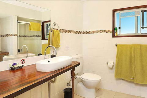 Avocado Grove B & B - Tweed Heads Accommodation 7