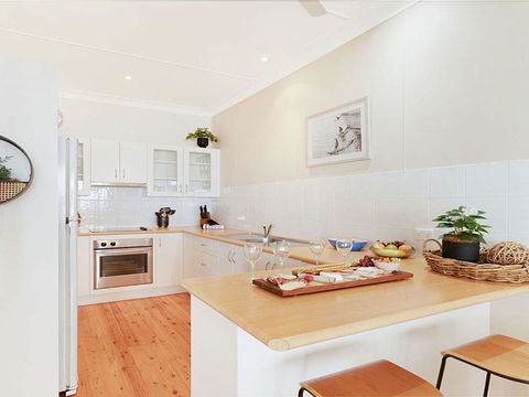 Ocean Blue Apartment One Oceanfront Apartment - Tweed Heads Accommodation 5