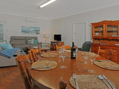 The Marlin A Gem Close To Rock Pools - Tweed Heads Accommodation 3