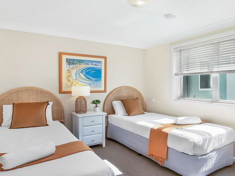 Ocean Blue Apartment Five Ground Floor Apartment - Tweed Heads Accommodation 3