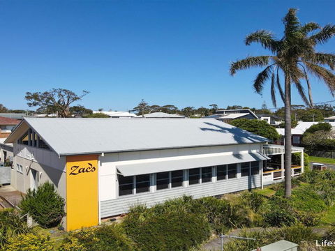 Ocean Blue Apartment Four Apartment On 2nd Level - Tweed Heads Accommodation 5