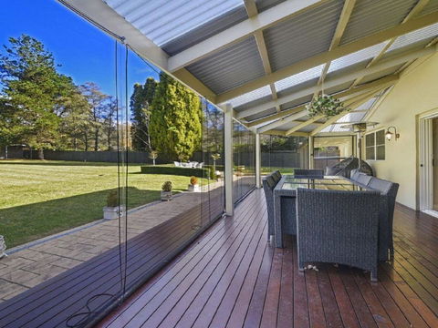 Camelot Superbly Proportioned & Ideally Located - Tweed Heads Accommodation 3
