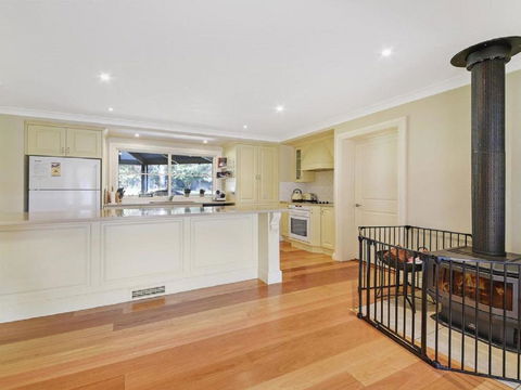 Camelot Superbly Proportioned & Ideally Located - Tweed Heads Accommodation 2