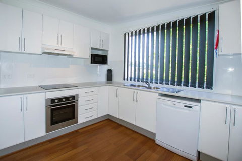 Topaz Cottage - Tweed Heads Accommodation 3