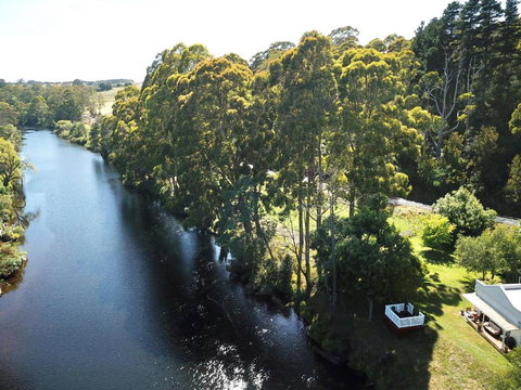 Forth River Cottage - Tweed Heads Accommodation 4
