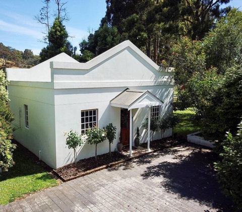 Forth River Cottage - Tweed Heads Accommodation 1