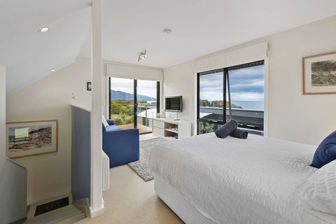 Hazards Hideaway - Tweed Heads Accommodation 6
