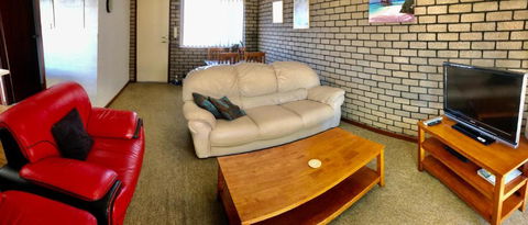 Geraldton Holliday Villas - Tweed Heads Accommodation 1