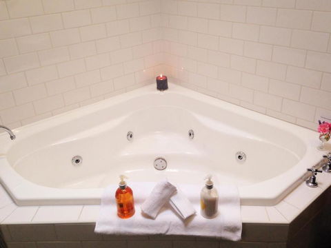 Bindley House B & B Cottage - Tweed Heads Accommodation 2