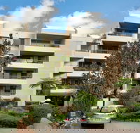 Newly Renovate Immaculate Cremorne One Bedroom Apartment CREM4 - Tweed Heads Accommodation