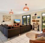 Innisfree Pet Friendly 2 Mins to Beach - Tweed Heads Accommodation