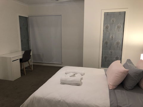 Apple House Tarneit North - Tweed Heads Accommodation 4