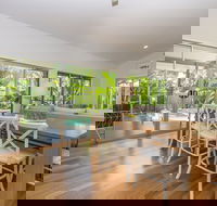 Whispering Palms - Tweed Heads Accommodation