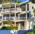 BEACHSIDE MANOR walk to the beach - Tweed Heads Accommodation