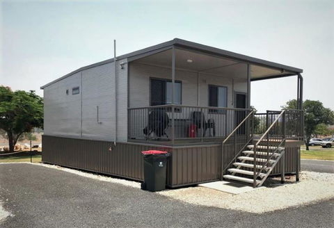 Lake Callide Retreat - Tweed Heads Accommodation 2