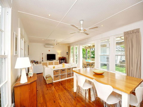 Beach Shack - Tweed Heads Accommodation 5