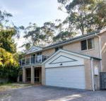 Four Bedroom Quality Townhouse - Tweed Heads Accommodation