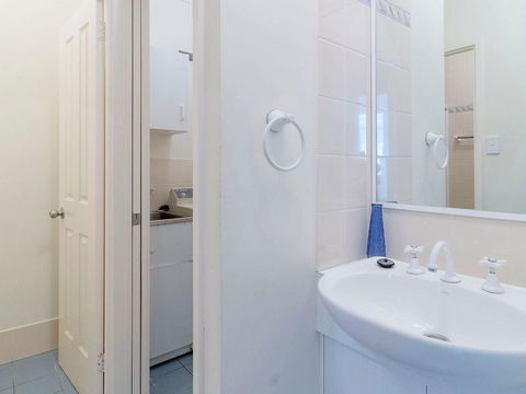 Beach Front Bliss - Tweed Heads Accommodation 6