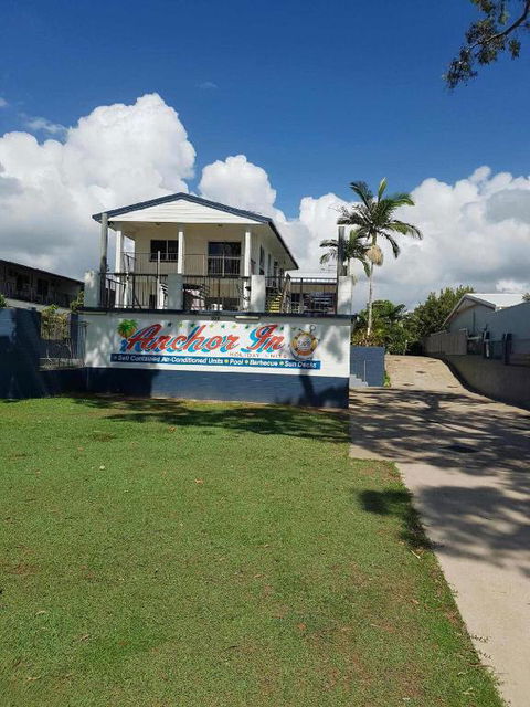 Anchor In Holiday Units South Mission Beach - Tweed Heads Accommodation 3