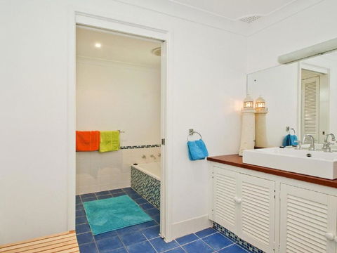 Casa Callala On King George Well Appointed Home - Tweed Heads Accommodation 1