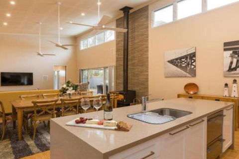 Callala Breeze Access To Indoor Community Pool - Tweed Heads Accommodation 0