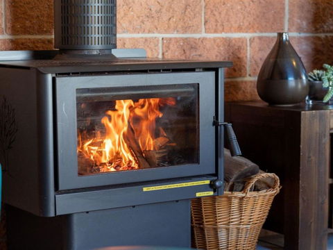 Cudgee Quaint Cottage With Separate Cabin - Tweed Heads Accommodation 2
