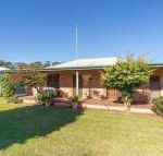 Cudgee quaint cottage with separate cabin - Tweed Heads Accommodation