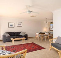 Rita Maes on the river relax  recharge - Tweed Heads Accommodation