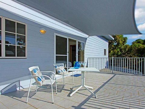 Sandlewood Breeze Spacious Entertainer - Tweed Heads Accommodation 1
