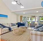 Sandy Shores character charm outdoor spa - Tweed Heads Accommodation