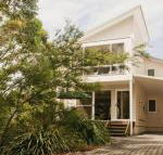 Sea Whispers a real native outlook - Tweed Heads Accommodation