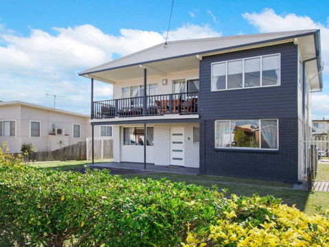 Sea Gem Air Conditioned & Fireplace - Tweed Heads Accommodation 1