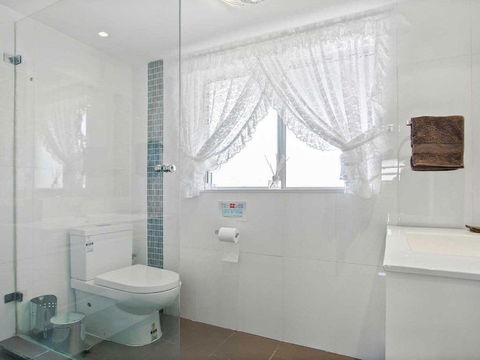 Sea Gem Air Conditioned & Fireplace - Tweed Heads Accommodation 2