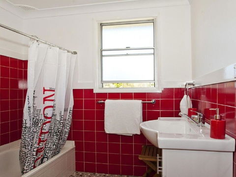 The Batch Funky & Fun - Tweed Heads Accommodation 1