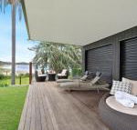 The Old Bottleshop waterfront pool table  more - Tweed Heads Accommodation