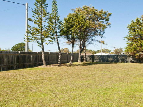 The Penguins Head Across From The Beach - Tweed Heads Accommodation 3