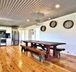 The Lobster Pot great outdoor eating area - Tweed Heads Accommodation