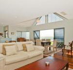 Villa Mer stylish waterfront accommodation - Tweed Heads Accommodation
