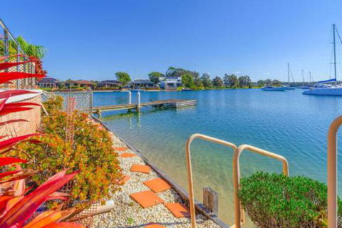 Seachange Waterfront - Tweed Heads Accommodation 5