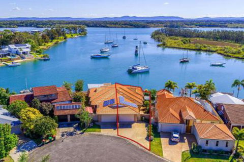 Seachange Waterfront - Tweed Heads Accommodation 0