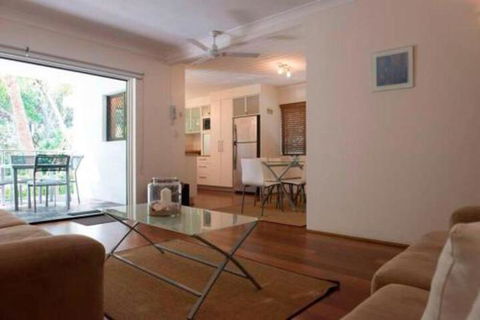 Absolute Beachfront Mooloolaba - Tweed Heads Accommodation 4
