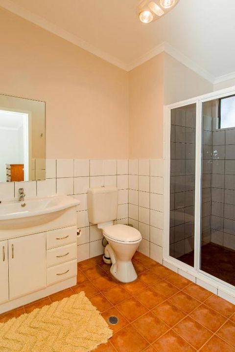 Desert Pea - Tweed Heads Accommodation 1