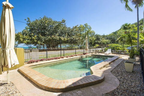Champagne Apartment 1 - Tweed Heads Accommodation 1