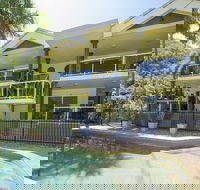 Champagne Apartment 1 - Tweed Heads Accommodation