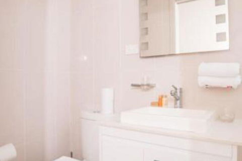 Scenic Illawong Riverside Getaway 1bed1bath Unit - Tweed Heads Accommodation 7