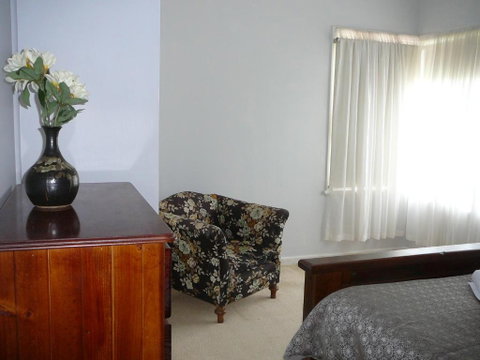 BEACHPOINT COTTAGE - Tweed Heads Accommodation 6