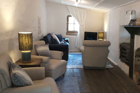 Pines Cottage - Tweed Heads Accommodation 2